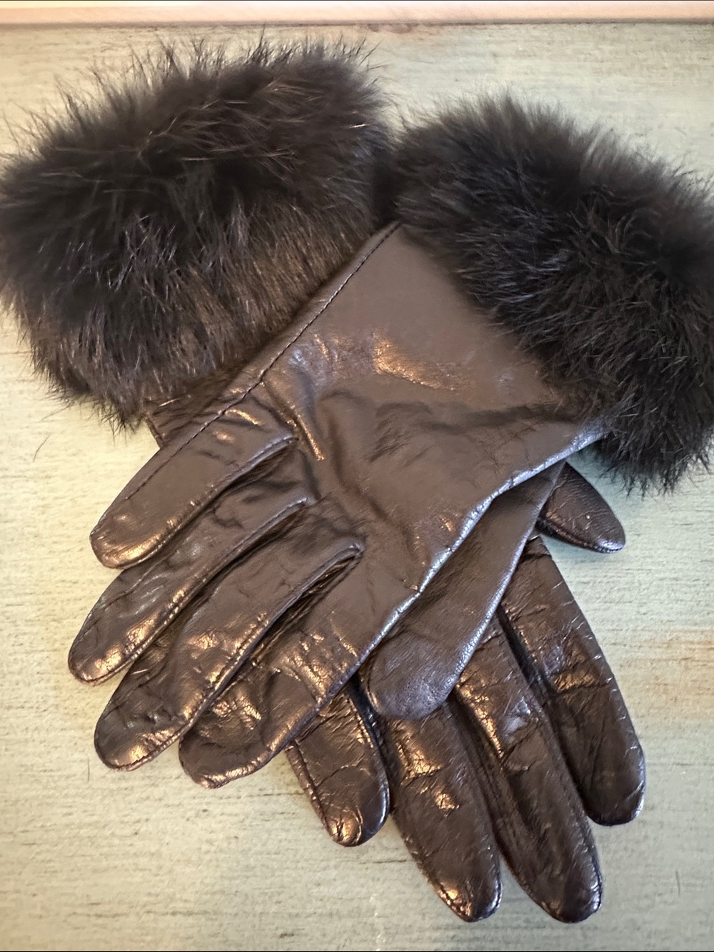 Leather Fur Gloves with Rabbit Trim Short Black
